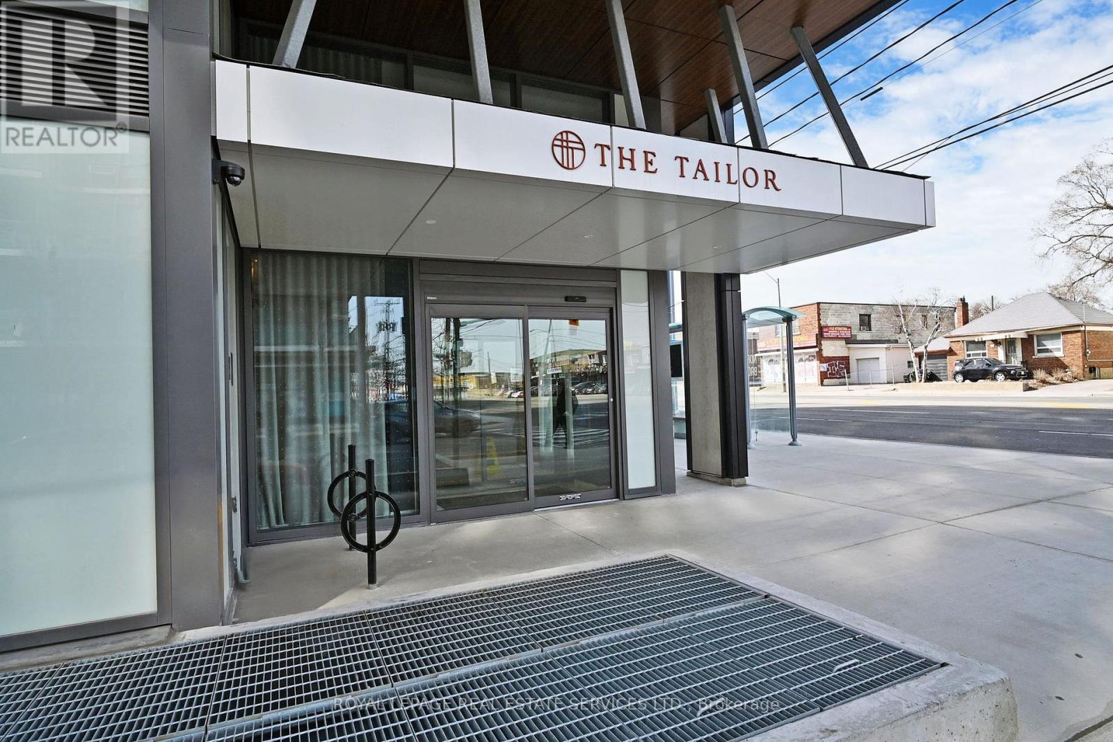 












507 - 1195 THE QUEENSWAY AVENUE

,
Toronto,




Ontario
M8Z1H0

