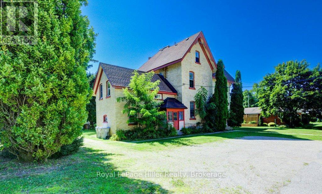 












28 WILSON STREET

,
Huron East (Seaforth),




Ontario
N0K1W0

