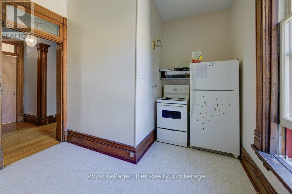 












28 WILSON STREET

,
Huron East (Seaforth),




Ontario
N0K1W0

