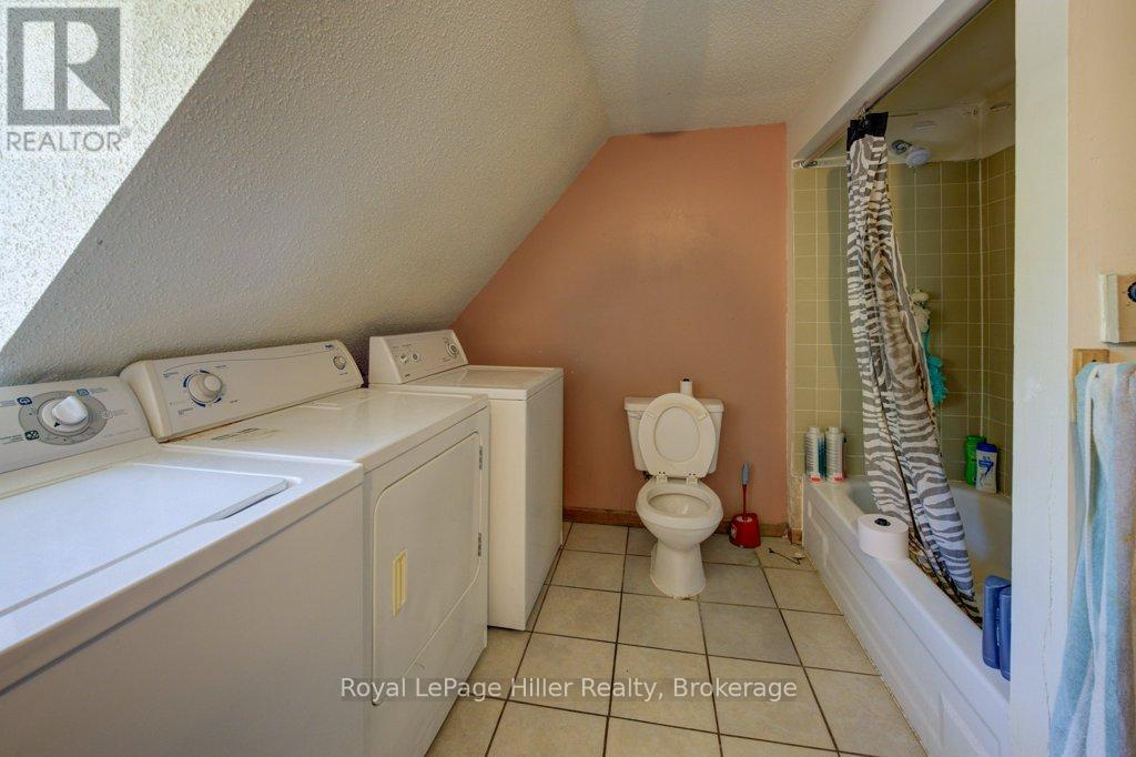 












28 WILSON STREET

,
Huron East (Seaforth),




Ontario
N0K1W0

