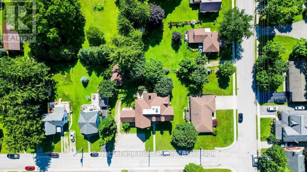 












28 WILSON STREET

,
Huron East (Seaforth),




Ontario
N0K1W0

