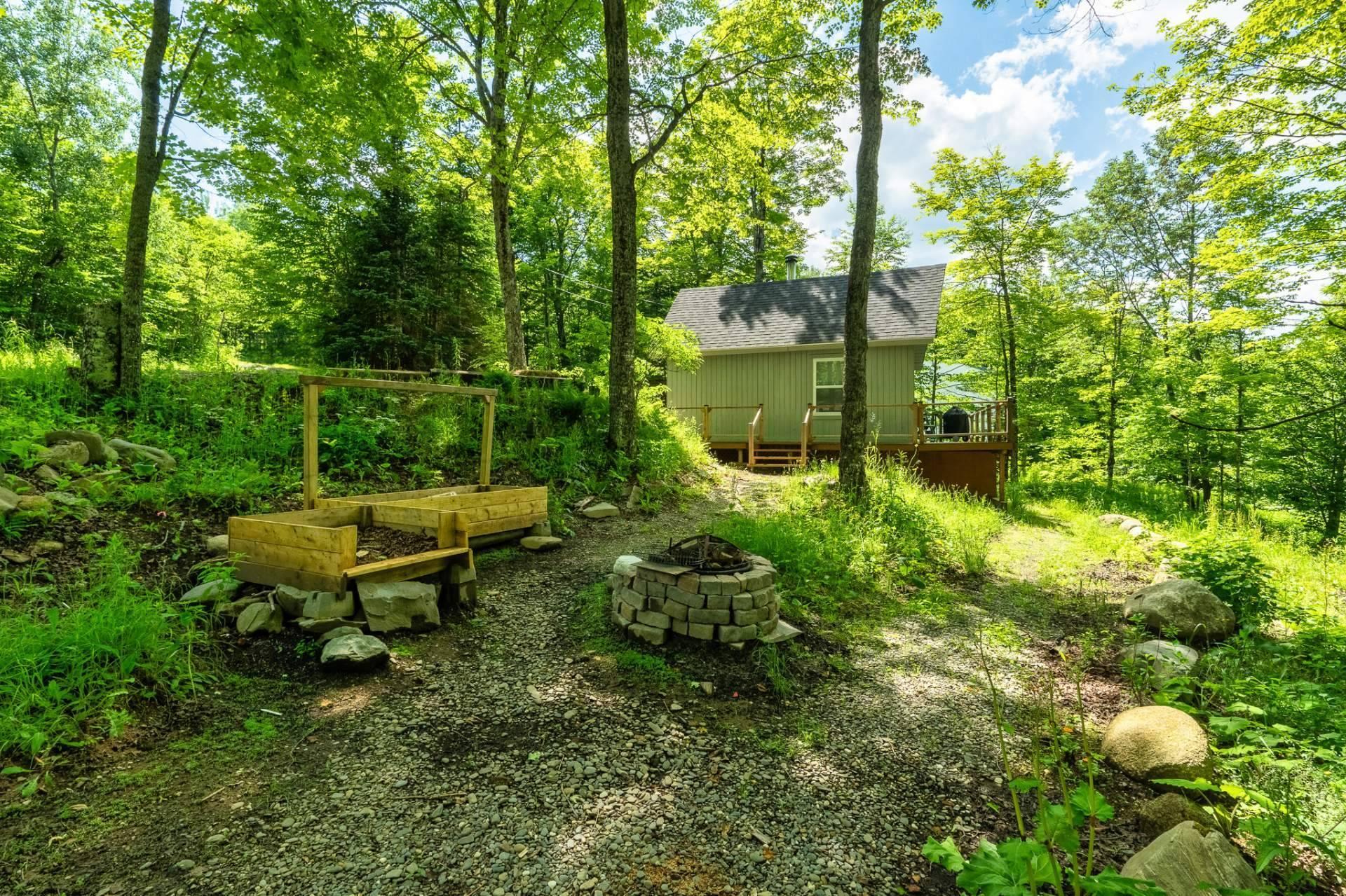 









93


Ch. Nancy

,
Notre-Dame-des-Bois,




QC
J0B2E0

