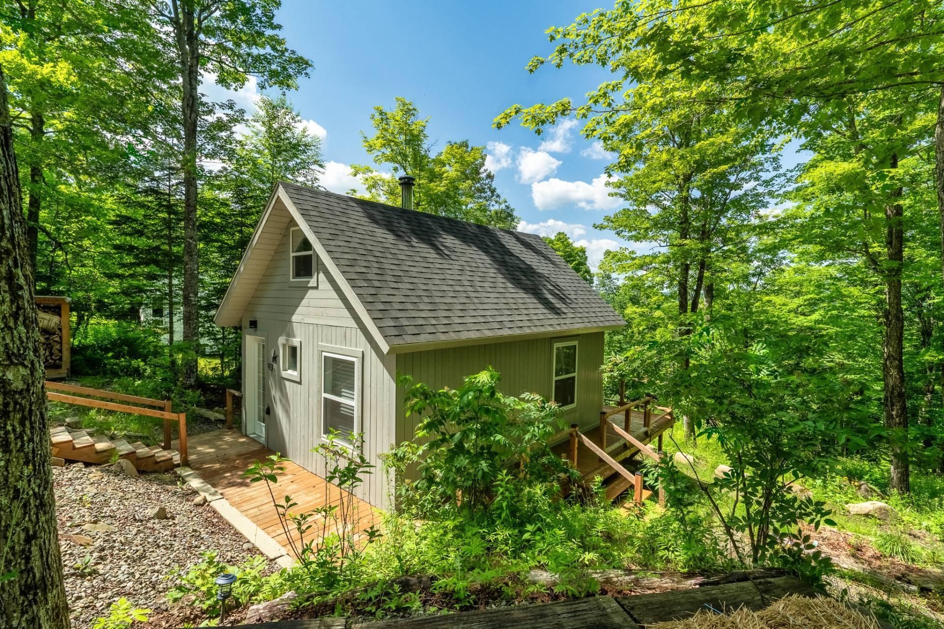 









93


Ch. Nancy

,
Notre-Dame-des-Bois,




QC
J0B2E0

