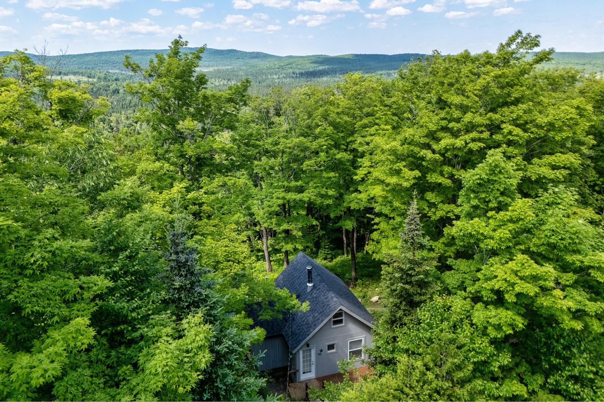 









93


Ch. Nancy

,
Notre-Dame-des-Bois,




QC
J0B2E0

