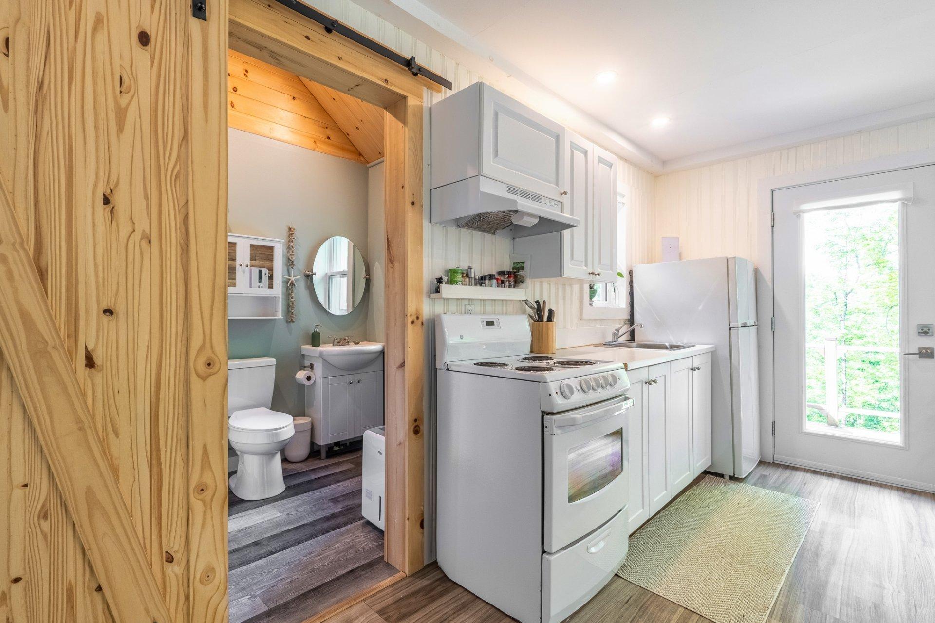 









93


Ch. Nancy

,
Notre-Dame-des-Bois,




QC
J0B2E0

