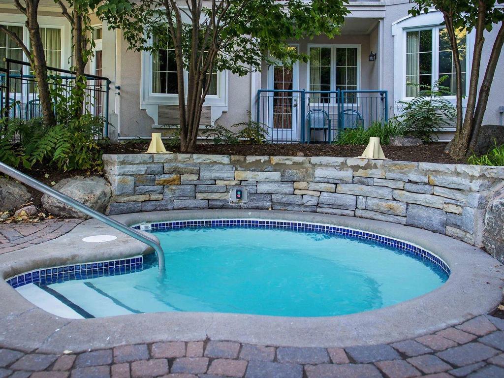 









160


Ch. du Curé-Deslauriers

, 441,
Mont-Tremblant,




QC
J8E1C9


