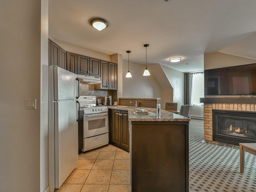 









160


Ch. du Curé-Deslauriers

, 441,
Mont-Tremblant,




QC
J8E1C9

