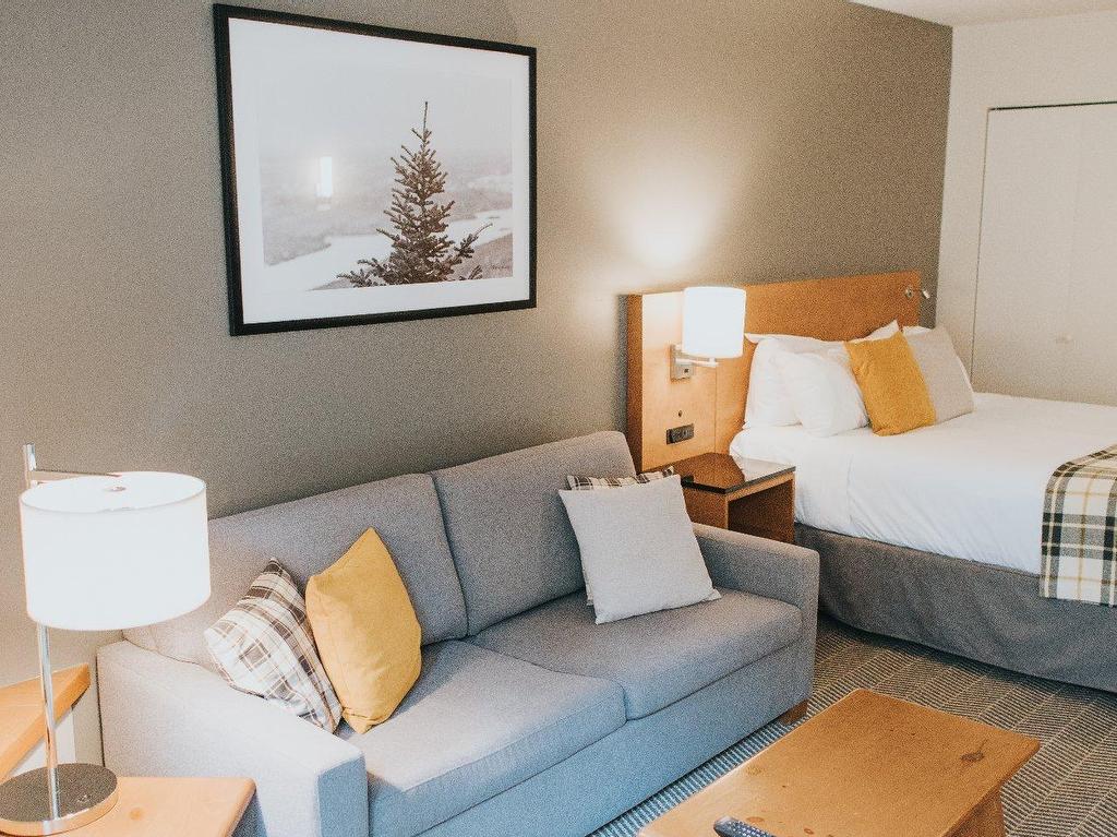 









140


Ch. au Pied-de-la-Montagne

, 346,
Mont-Tremblant,




QC
J8E1T1

