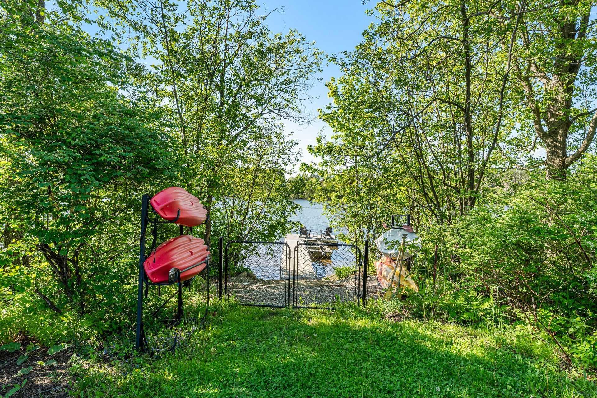 









869


Prom. du Lac

,
Cowansville,




QC
J2K3X6


