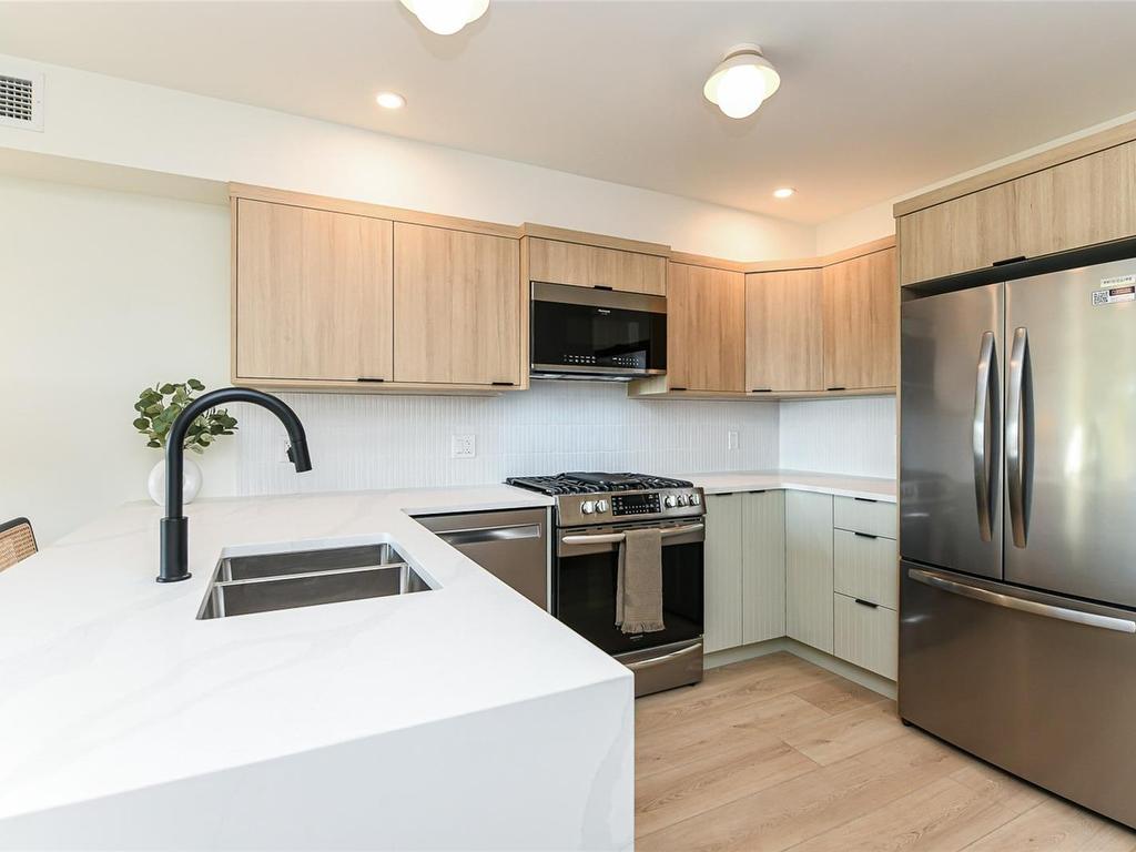 









4305


Shingle Spit

Rd, 215,
Hornby Island,




BC
V0R 1Z0

