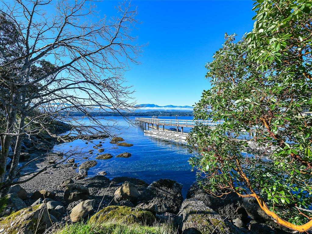 









4305


Shingle Spit

Rd, 215,
Hornby Island,




BC
V0R 1Z0

