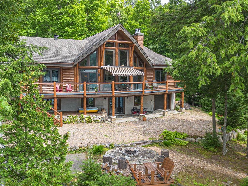 









2729


Ch. des Chênes E.

,
La Conception,




QC
J0T1M0

