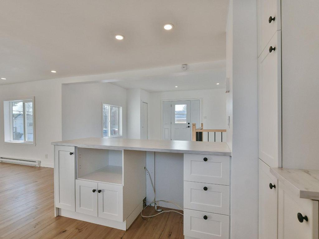 









7


Rue Bélanger

,
L'Épiphanie,




QC
J5X3P3

