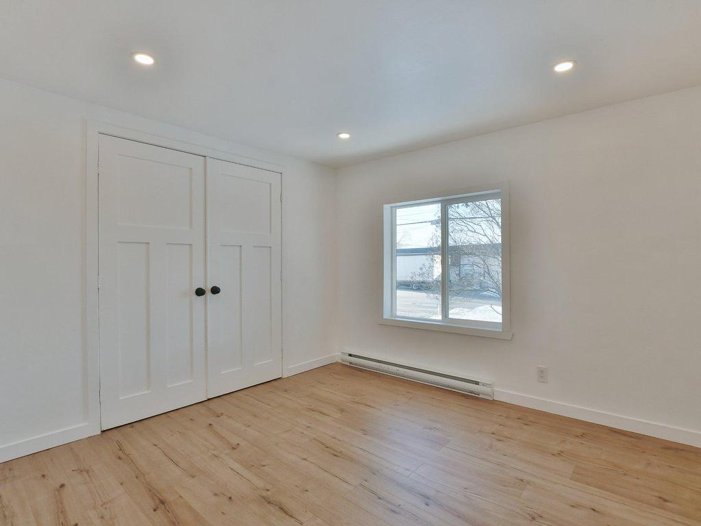 









7


Rue Bélanger

,
L'Épiphanie,




QC
J5X3P3

