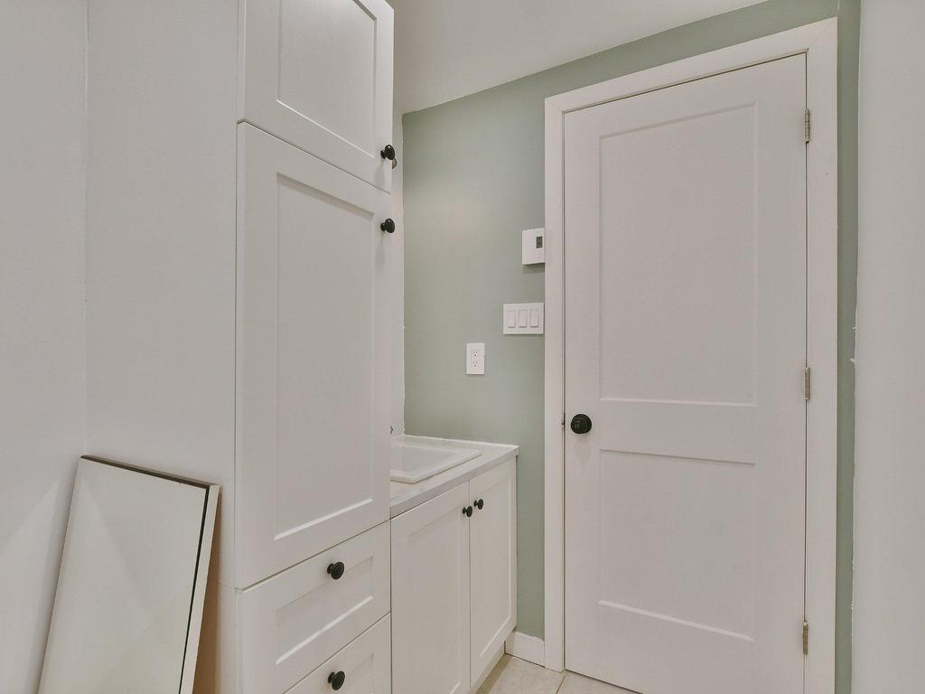 









7


Rue Bélanger

,
L'Épiphanie,




QC
J5X3P3

