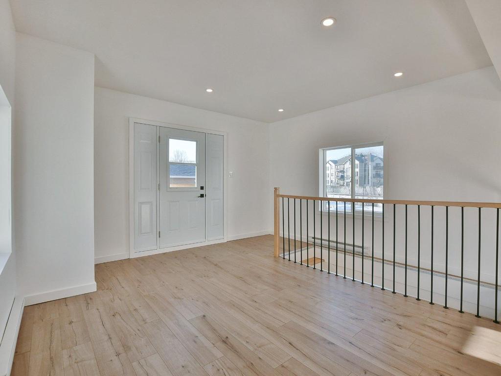 









7


Rue Bélanger

,
L'Épiphanie,




QC
J5X3P3

