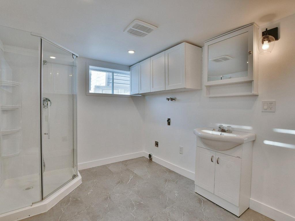 









7


Rue Bélanger

,
L'Épiphanie,




QC
J5X3P3

