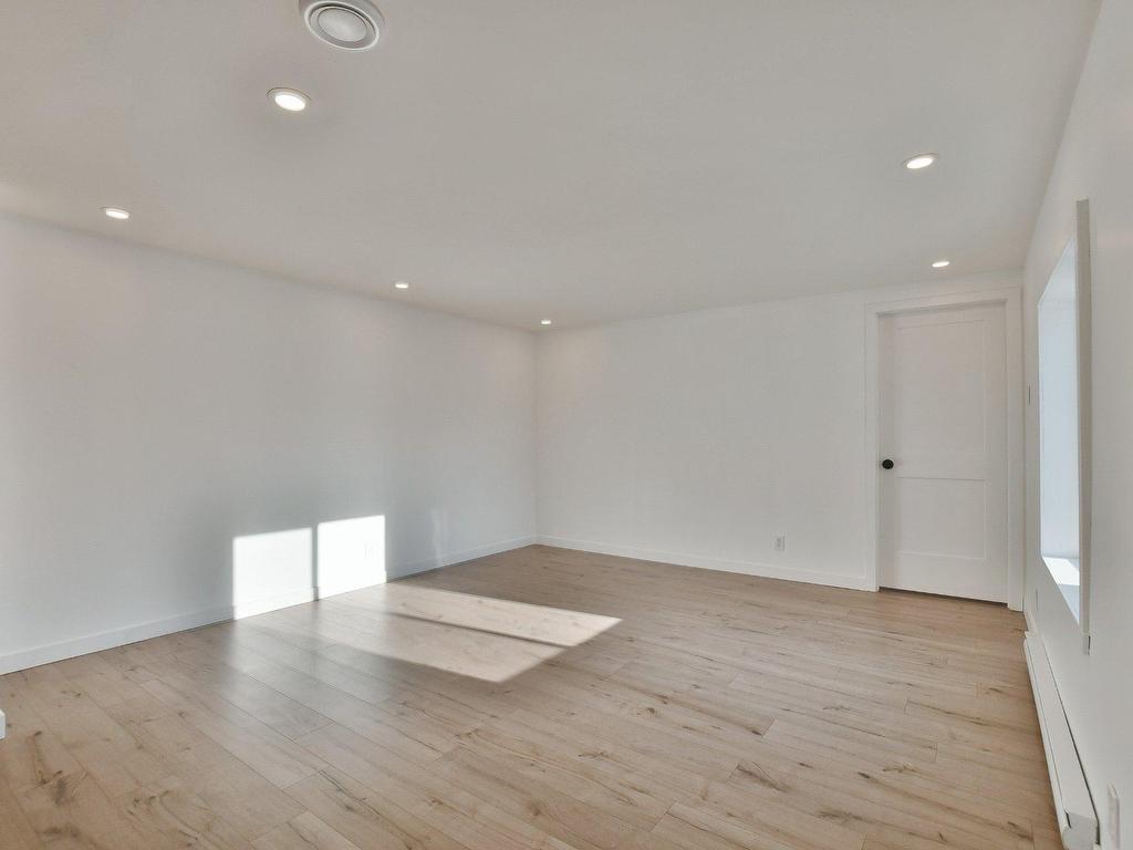 









7


Rue Bélanger

,
L'Épiphanie,




QC
J5X3P3

