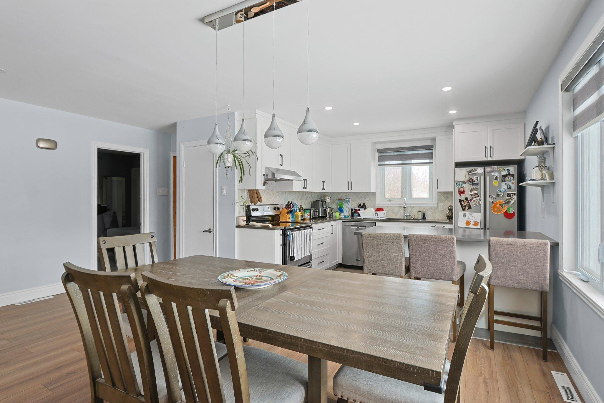 









348


Rg Notre-Dame

,
Saint-Rémi,




QC
J0L2L0

