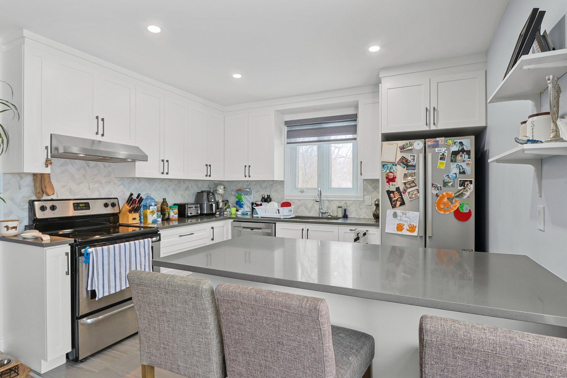 









348


Rg Notre-Dame

,
Saint-Rémi,




QC
J0L2L0

