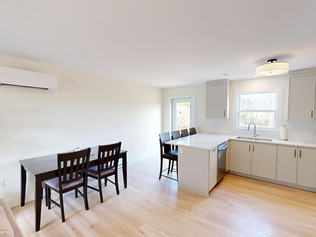 












448 Winslow Drive

,
Upper Tantallon,




NS
B3Z 1N9

