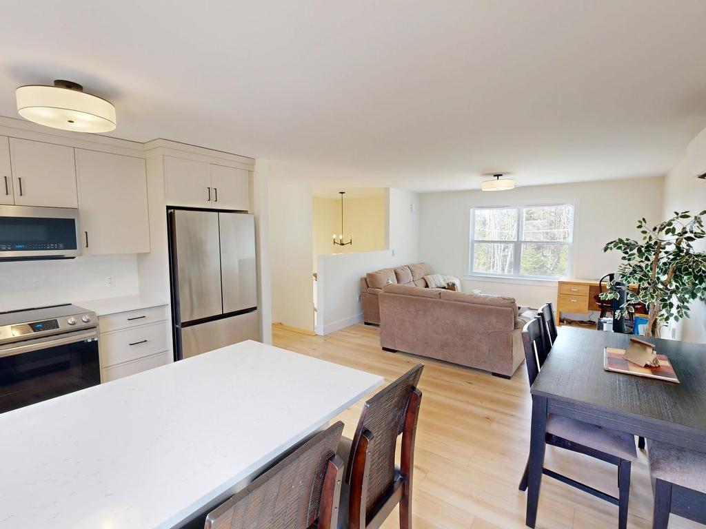 












448 Winslow Drive

,
Upper Tantallon,




NS
B3Z 1N9

