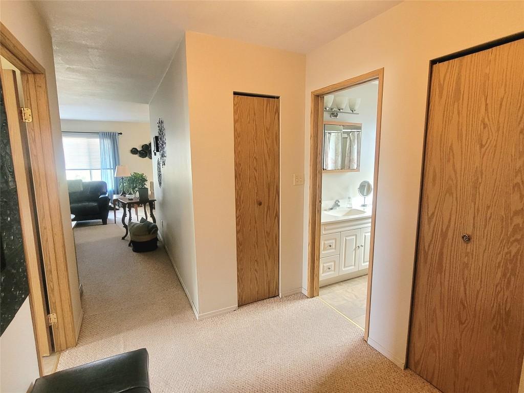 









6834


89TH

Street,
Osoyoos,




BC
V0H 1V1

