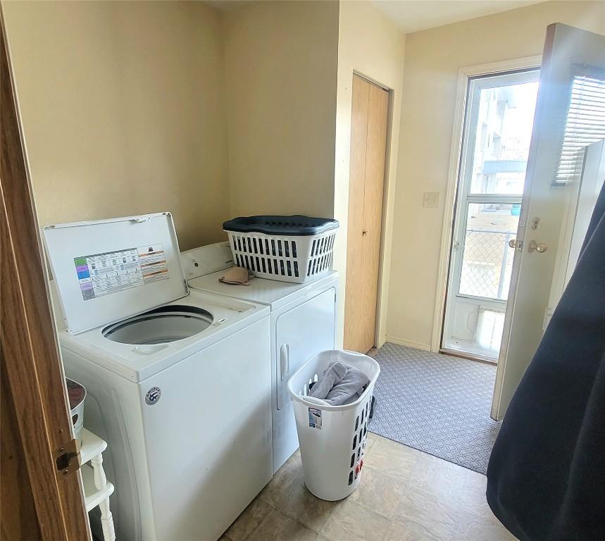 









6834


89TH

Street,
Osoyoos,




BC
V0H 1V1

