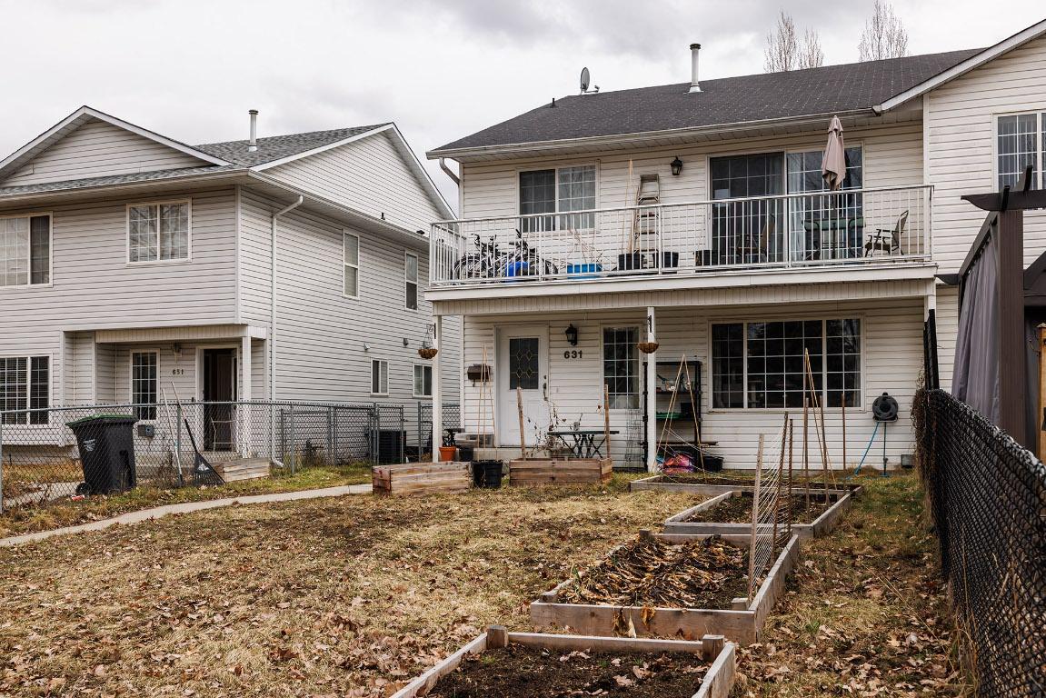









631


Hollywood

Road,
Kelowna,




BC
V1X 7M2

