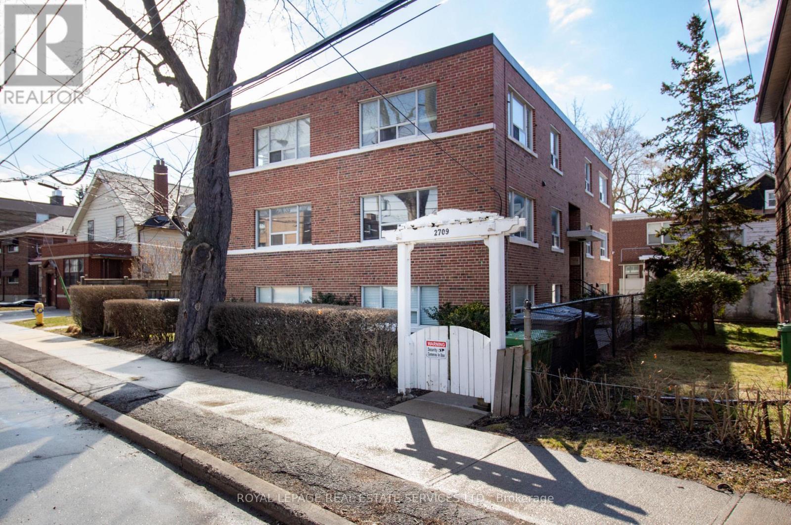












2709 LAKE SHORE BOULEVARD W

,
Toronto,




Ontario
M8V1G6

