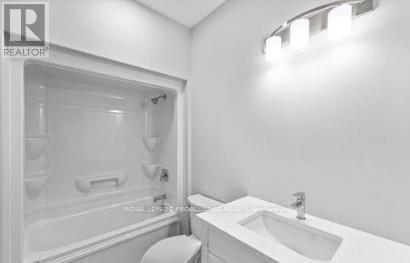 












64 RIVERSIDE TRAIL

,
Trent Hills (Campbellford),




Ontario
K0L1L0

