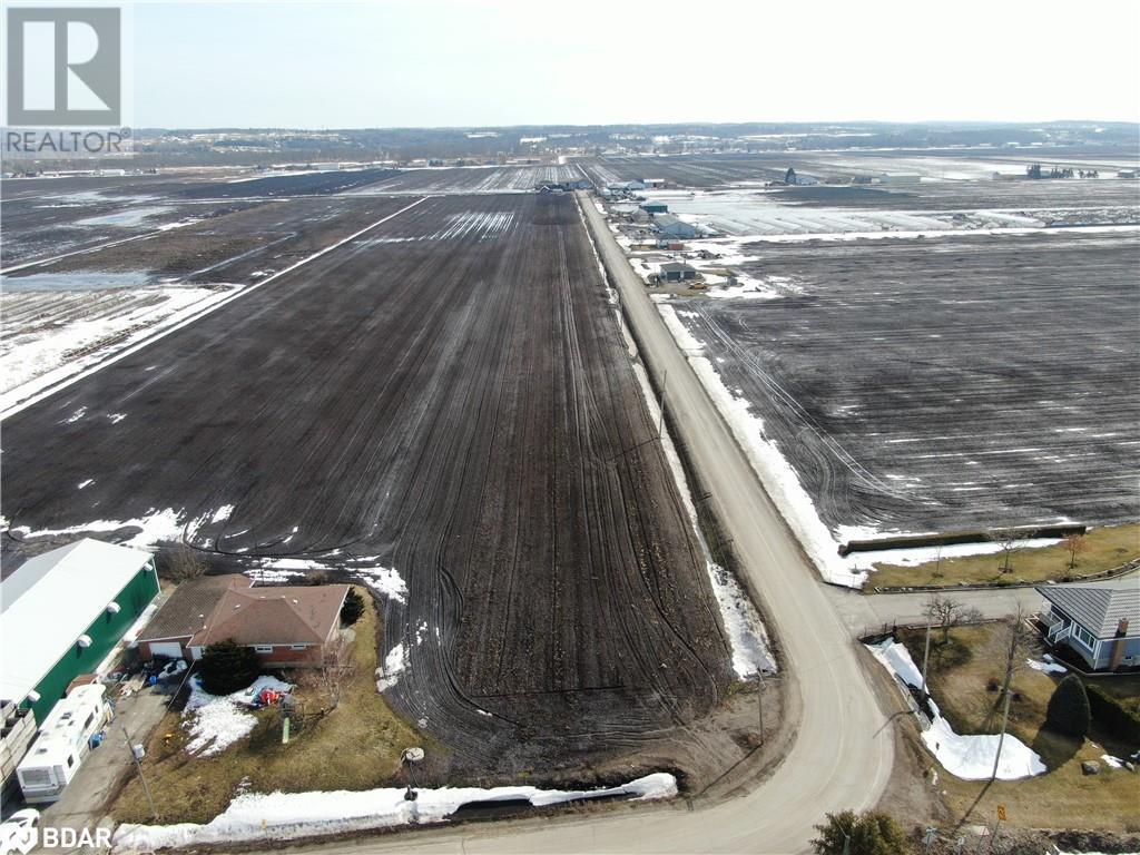 












695 STRAWBERRY LANE Lane

,
King City,







Ontario
L3Y4V9

