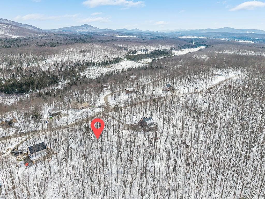 









58


Ch. de la Montagne-Cachée

,
Eastman,







QC
J0E1P0

