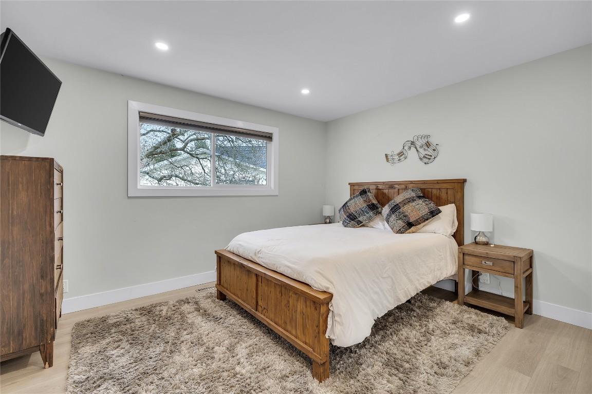 









771


Torrs

Road,
Kelowna,




BC
V1W 1B4

