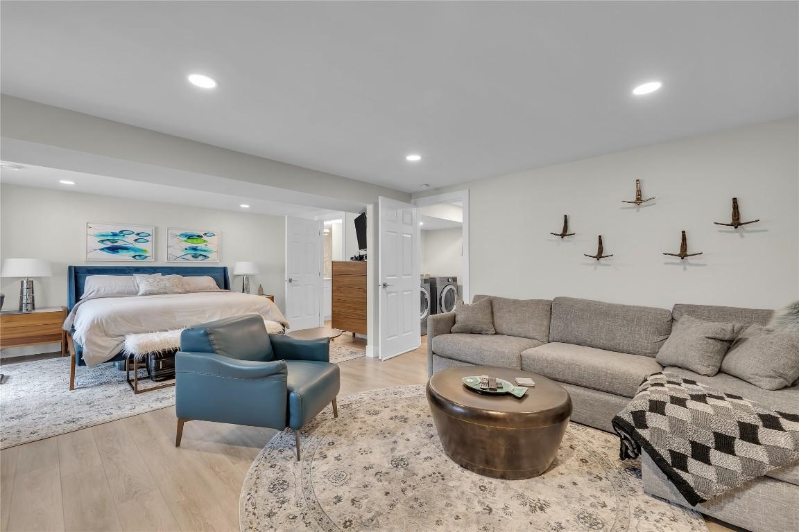 









771


Torrs

Road,
Kelowna,




BC
V1W 1B4

