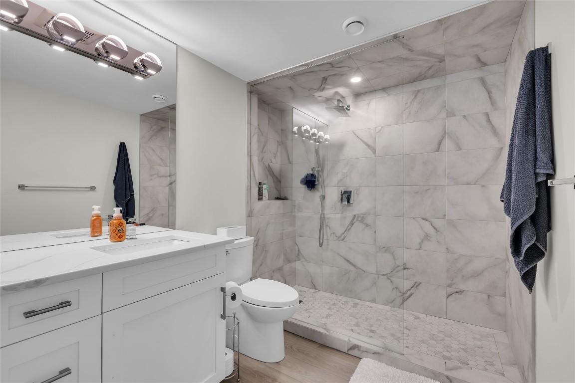 









771


Torrs

Road,
Kelowna,




BC
V1W 1B4

