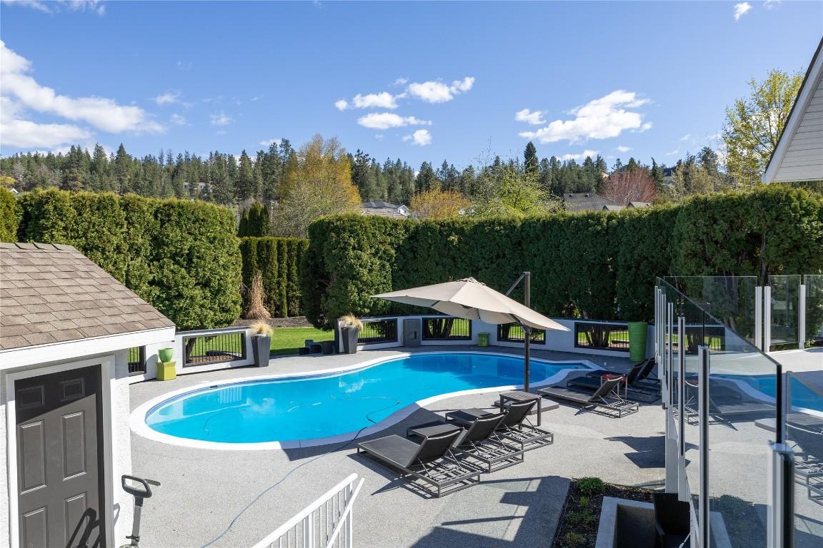 









771


Torrs

Road,
Kelowna,




BC
V1W 1B4

