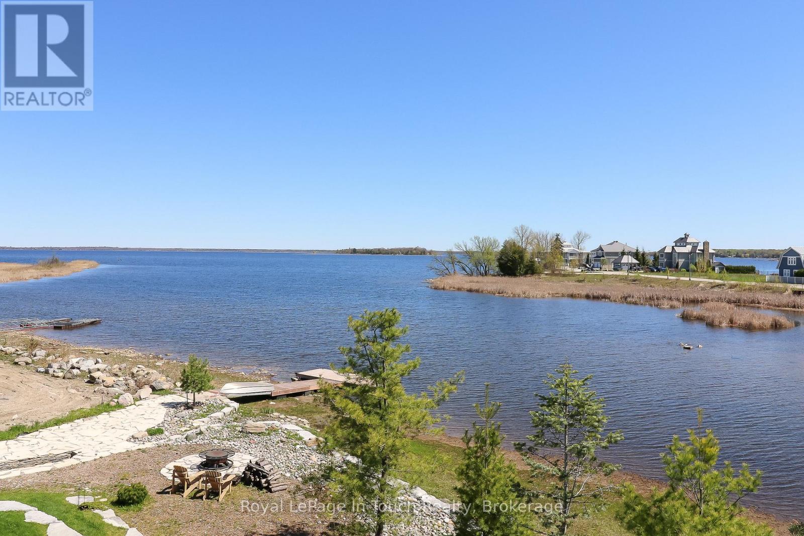 












17 SWAN LANE

,
Tay (Port McNicoll),




Ontario
L0K1R0

