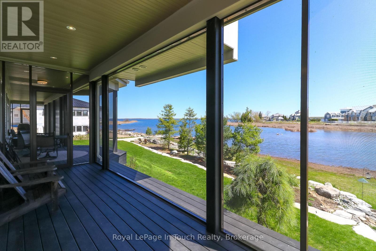 












17 SWAN LANE

,
Tay (Port McNicoll),




Ontario
L0K1R0

