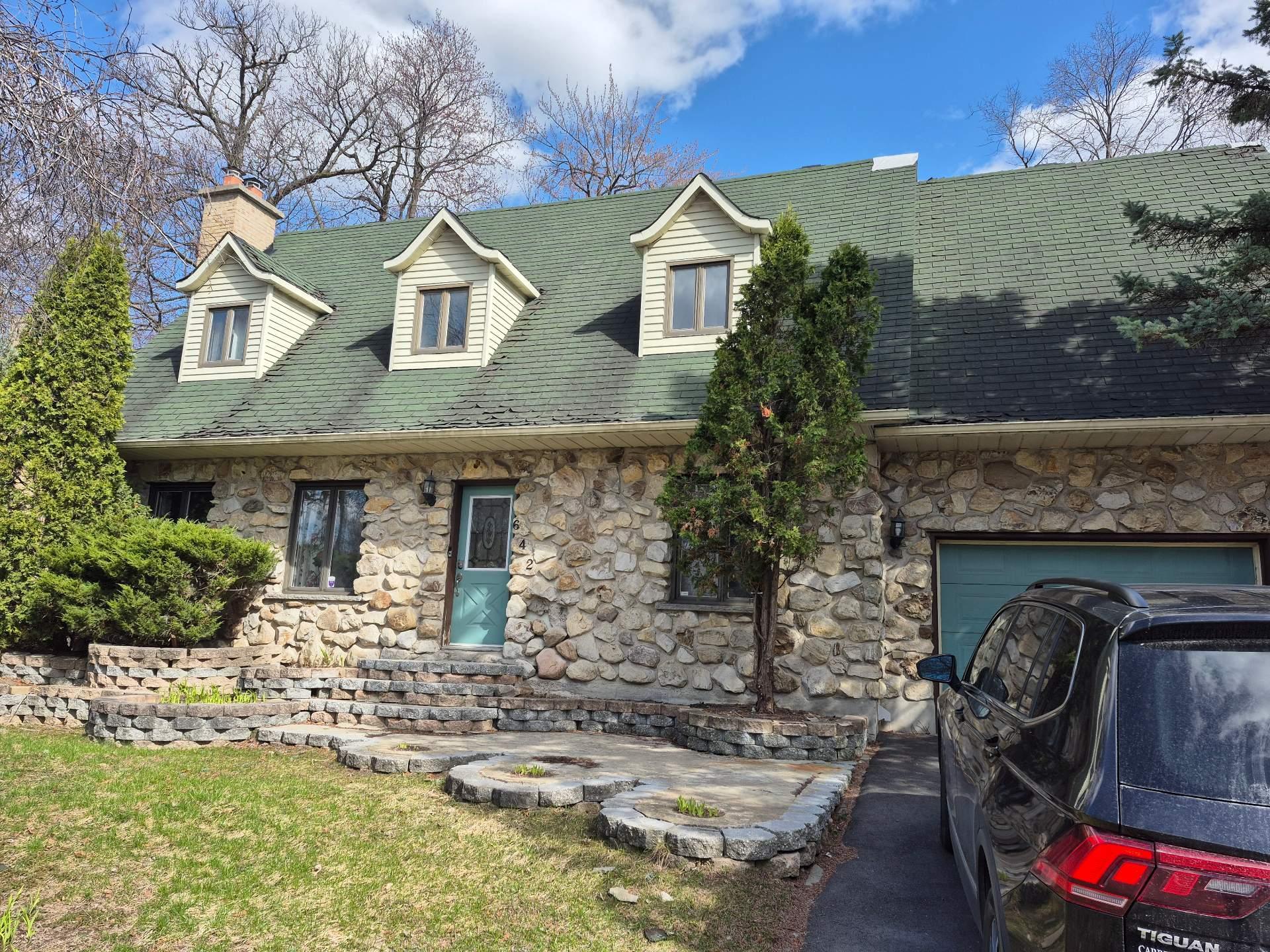 









642


Rue de Providence

,
Repentigny (Repentigny),




QC
J6A7G4

