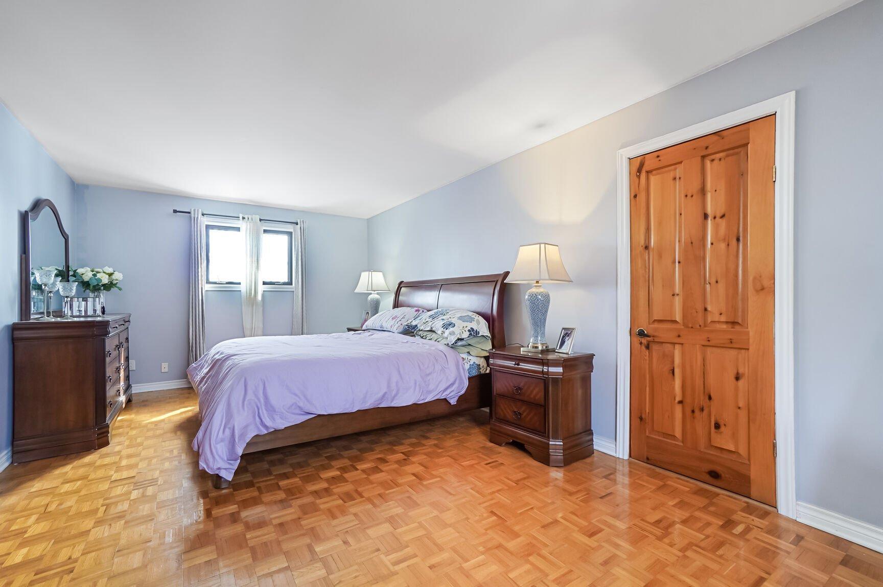 









642


Rue de Providence

,
Repentigny (Repentigny),




QC
J6A7G4


