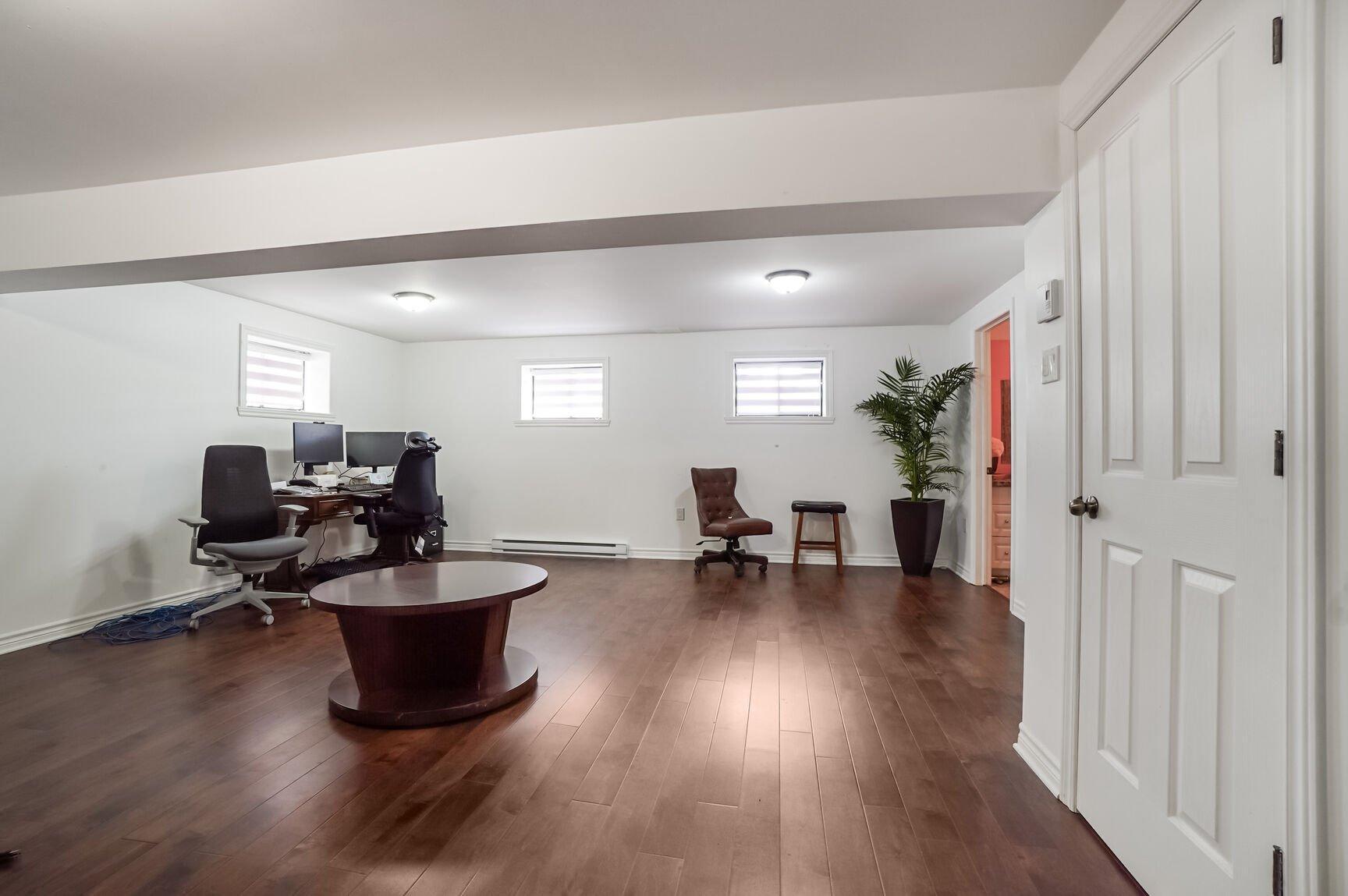 









642


Rue de Providence

,
Repentigny (Repentigny),




QC
J6A7G4

