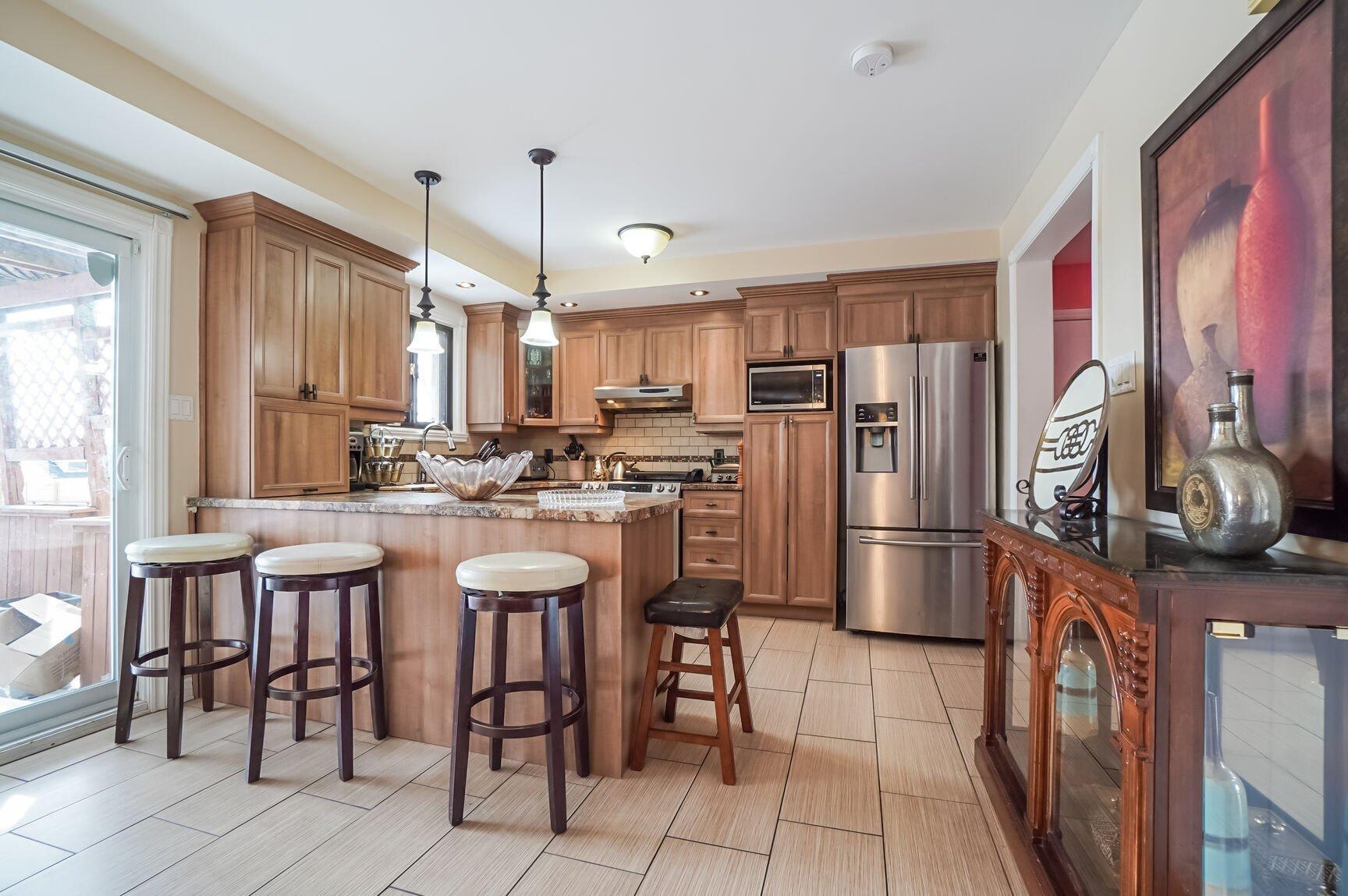 









642


Rue de Providence

,
Repentigny (Repentigny),




QC
J6A7G4


