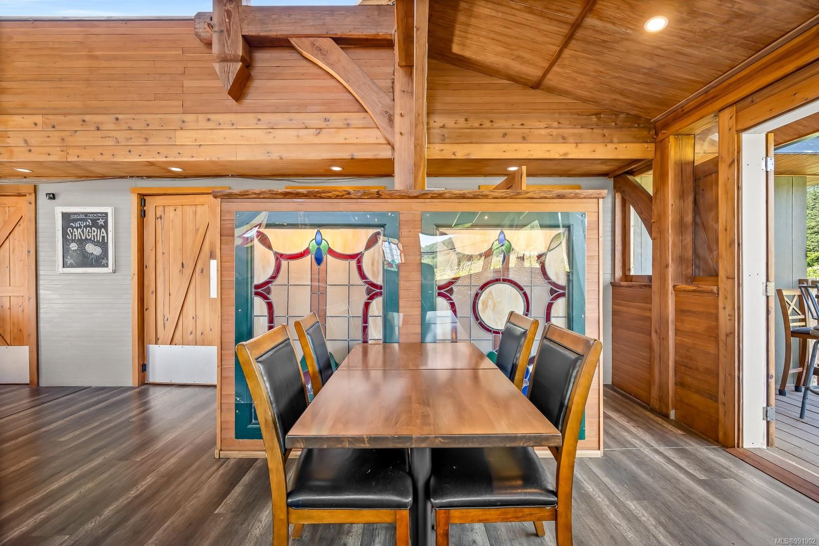 









1885


Central

Rd,
Hornby Island,




BC
V0R 1Z0

