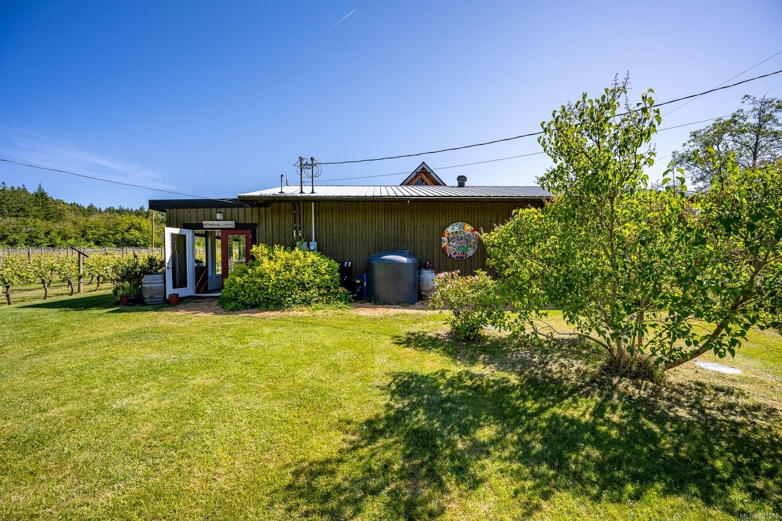 









1885


Central

Rd,
Hornby Island,




BC
V0R 1Z0

