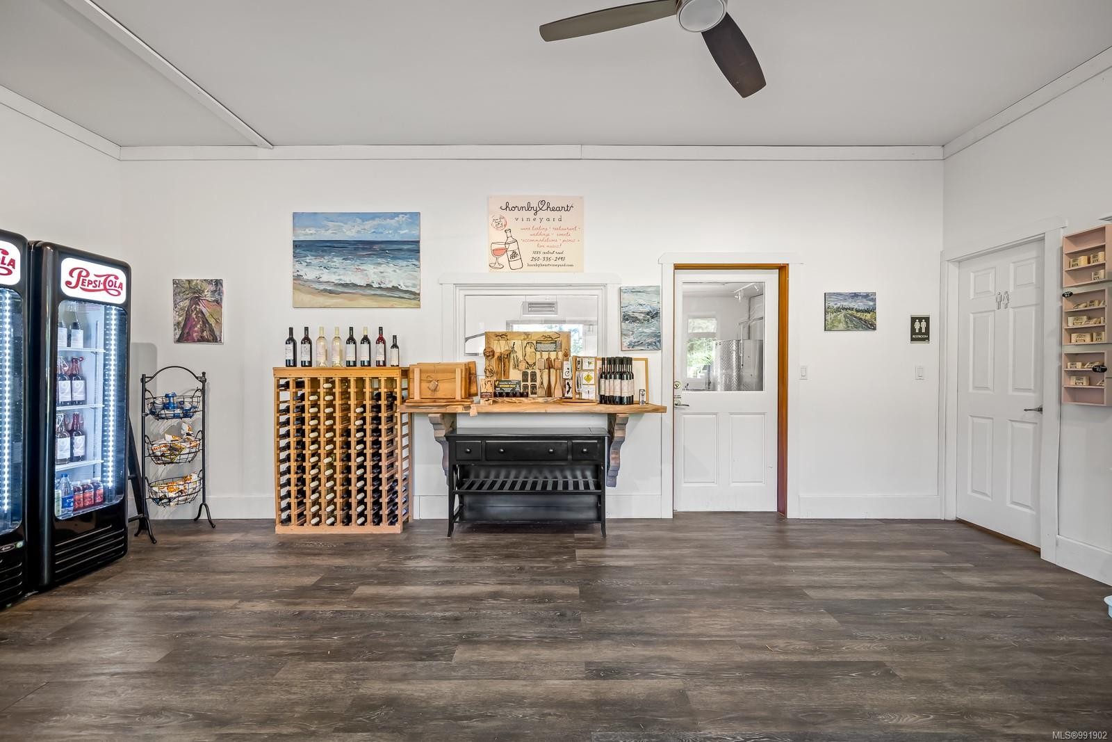 









1885


Central

Rd,
Hornby Island,




BC
V0R 1Z0

