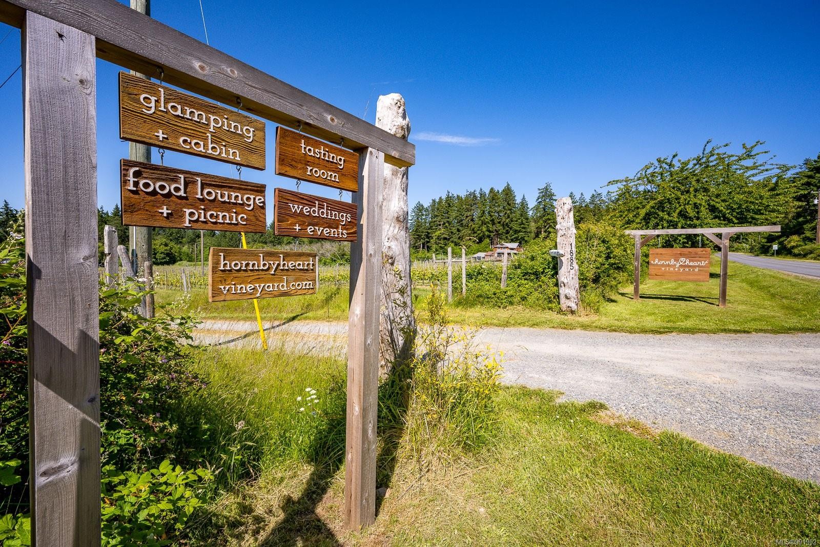 









1885


Central

Rd,
Hornby Island,




BC
V0R 1Z0

