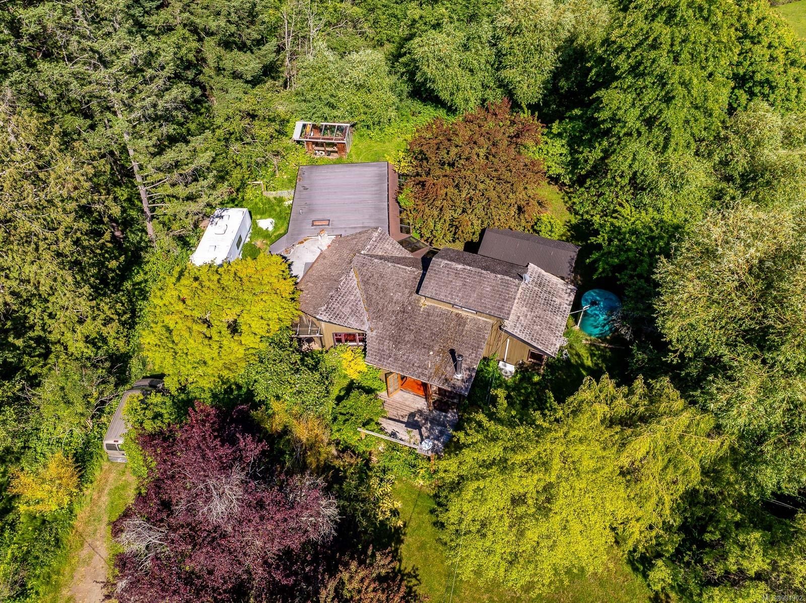 









1885


Central

Rd,
Hornby Island,




BC
V0R 1Z0

