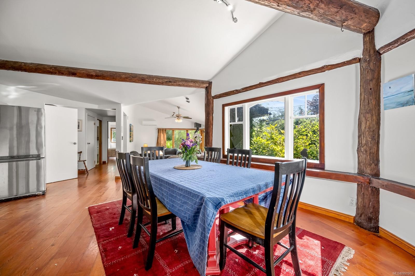









1885


Central

Rd,
Hornby Island,




BC
V0R 1Z0

