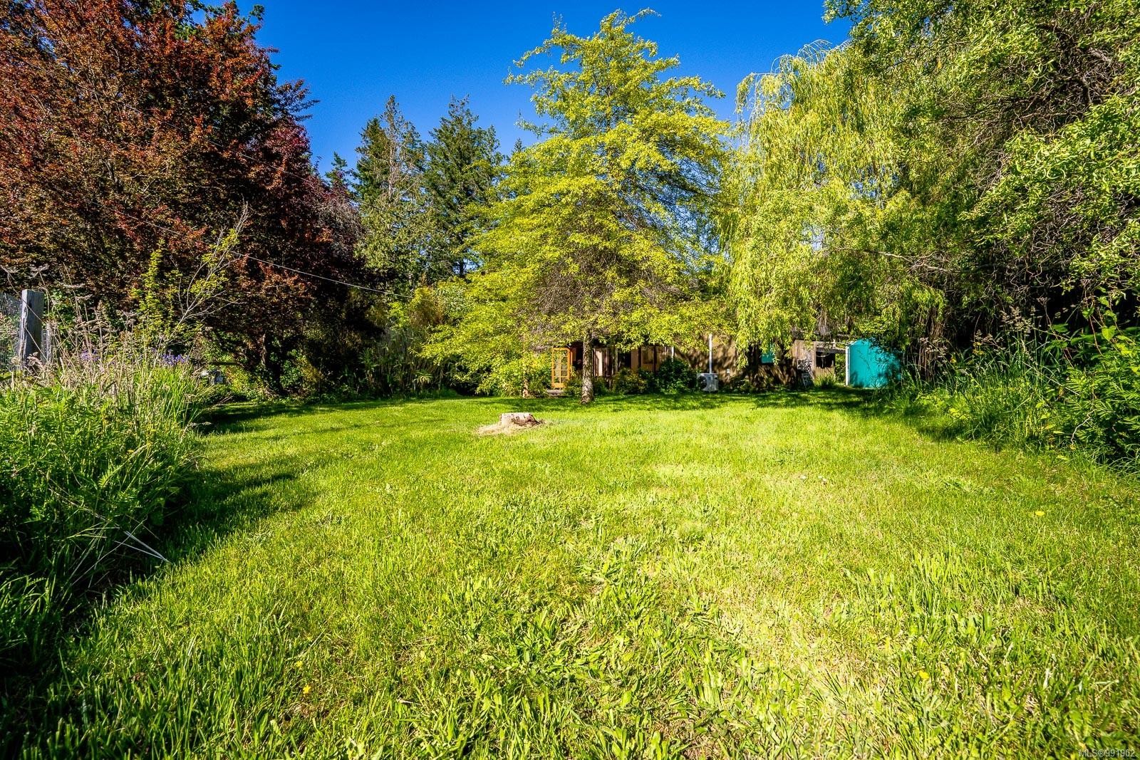 









1885


Central

Rd,
Hornby Island,




BC
V0R 1Z0


